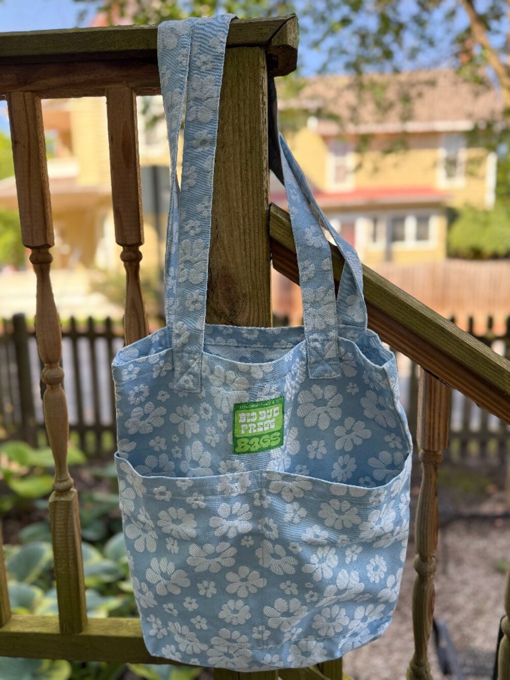 Big Bud Press Vintage Style Blue Floral Tote